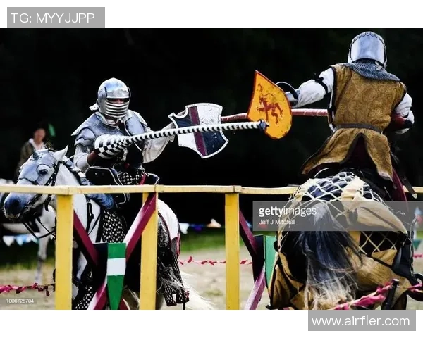 德芬索与巴拉圭国民的激烈对决揭示足球战术与团队合作的重要性