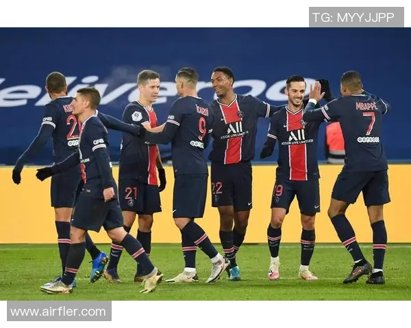 日耳曼与曼联历史交锋回顾及战绩分析探讨